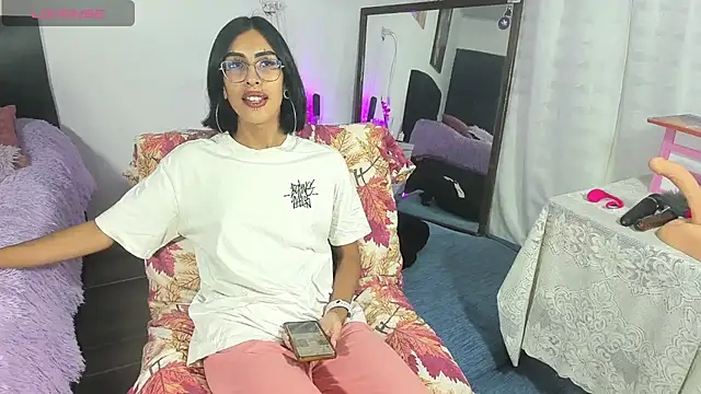 verodaza online show from May 16, 2026, 4:09 am