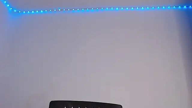 Monkey uchiha777 online show from January 13, 2026, 12:49 am