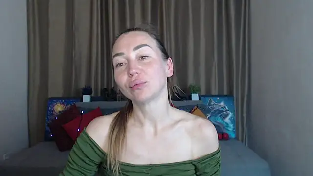 Kiss julli88I online show from March 19, 2025, 2:05 am