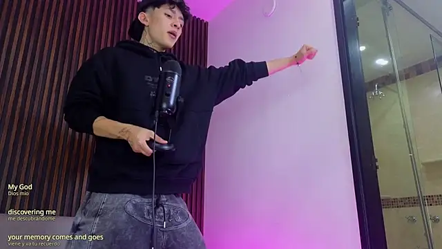 troy rouge online show from September 19, 2025, 7:25 pm