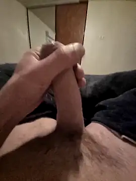 Yukysama79 online show from December 18, 2025, 9:10 pm