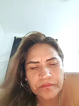 Snapshot of Milena_Foox chatting on April 4, 2026, 6:11 am Milena Foox online show from April 4, 2026, 6:11 am