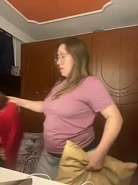 Luna-nevada online show from March 2, 2026, 10:44 am