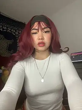 Mia cullen  online show from October 18, 2025, 4:48 am