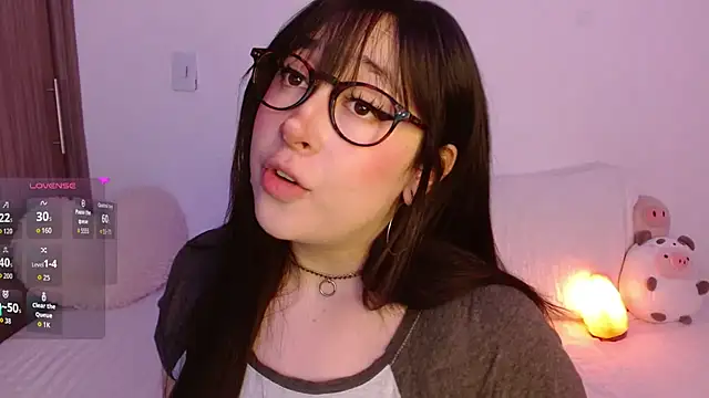 Oliviargf online show from December 23, 2025, 12:30 am