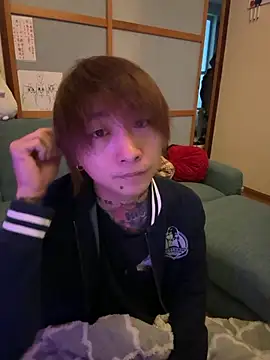 ryokunero online show from November 5, 2025, 2:22 am