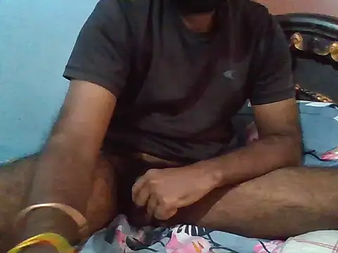 Snapshot of teluguboy99989 chatting on November 27, 2025, 7:10 am teluguboy99989 online show from November 27, 2025, 7:10 am