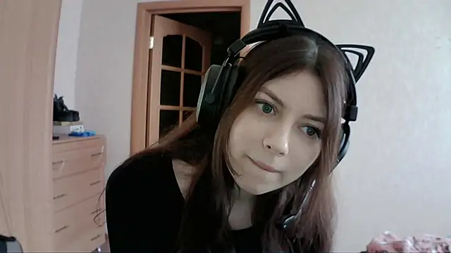 RendyDow online show from March 14, 2025, 8:53 am