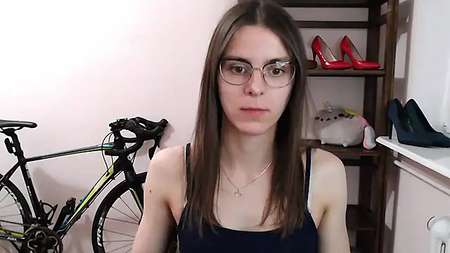 love megi online show from January 5, 2026, 6:11 pm