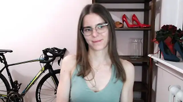 love megi online show from January 18, 2026, 7:28 pm