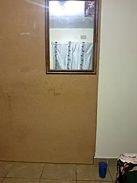 bakedsnackmmh online show from February 17, 2026, 8:04 pm