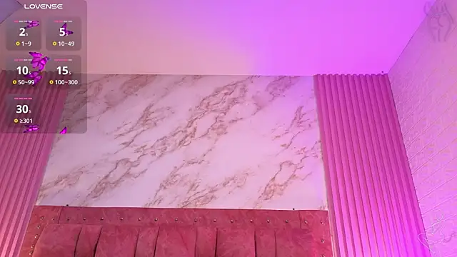 goldilockss15 online show from January 15, 2026, 3:22 am