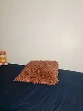 goldilockss15 online show from April 3, 2026, 5:49 am