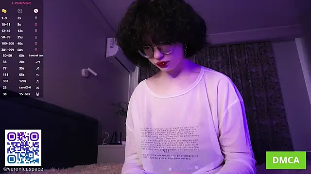 JodyHeap online show from April 22, 2026, 5:21 am