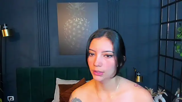 roxy hell online show from January 11, 2026, 12:21 pm