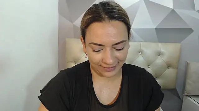 Milf-Prettyboobs online show from April 10, 2026, 10:53 am