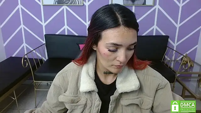 Katy luxury online show from March 12, 2025, 1:08 pm