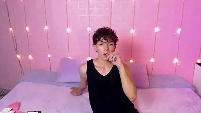 wet valery online show from February 22, 2026, 2:02 am