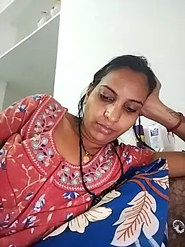 Hotty-Nidhi online show from March 23, 2025, 6:05 am