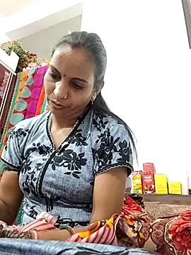 Snapshot of Hotty-Nidhi chatting on March 22, 2026, 3:37 pm Hotty-Nidhi online show from March 22, 2026, 3:37 pm