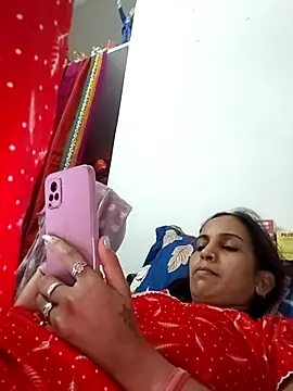 Snapshot of Hotty-Nidhi chatting on April 1, 2026, 4:24 am Hotty-Nidhi online show from April 1, 2026, 4:24 am