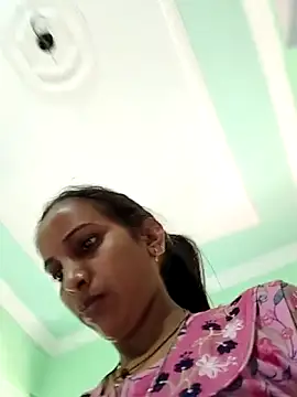 Snapshot of Hotty-Nidhi chatting on April 2, 2026, 4:21 am Hotty-Nidhi online show from April 2, 2026, 4:21 am
