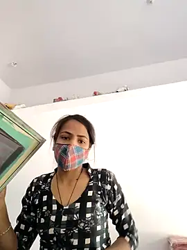 Snapshot of indiancute43 chatting on March 17, 2025, 8:40 am indiancute43 online show from March 17, 2025, 8:40 am