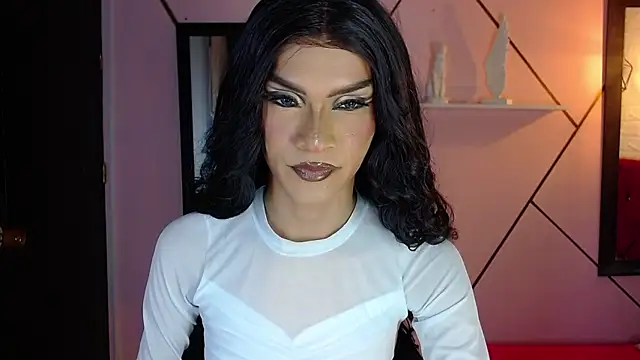 agatha rodriguez online show from October 13, 2025, 1:55 pm