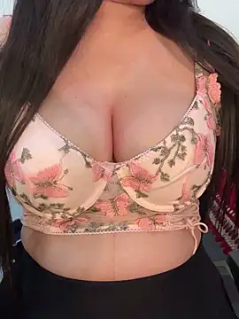 yours chahat online show from March 4, 2026, 5:30 pm