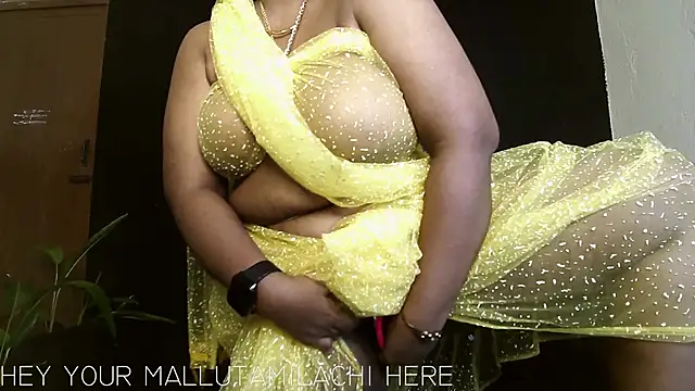 Snapshot of mallutamizhachi chatting on October 12, 2025, 4:17 pm mallutamizhachi online show from October 12, 2025, 4:17 pm