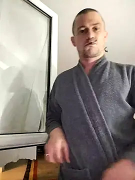 Snapshot of GermanAnonym@xh chatting on March 9, 2025, 12:42 am GermanAnonymxh online show from March 9, 2025, 12:42 am