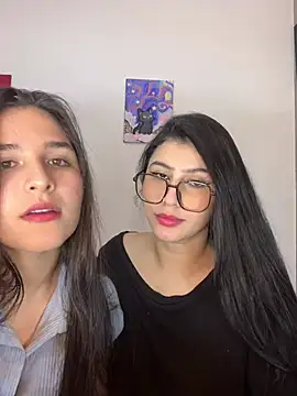 Sweet and Rous online show from March 18, 2025, 4:37 am