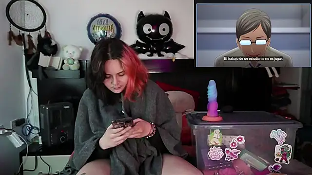 Snapshot of Devil_And_Princess chatting on October 19, 2025, 2:34 am Devil And Princess online show from October 19, 2025, 2:34 am