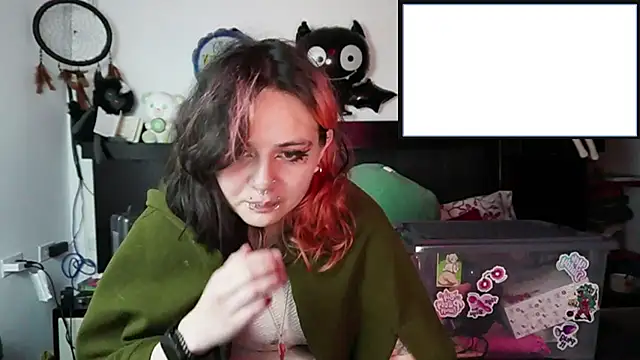 Snapshot of Devil_And_Princess chatting on October 21, 2025, 3:29 am Devil And Princess online show from October 21, 2025, 3:29 am