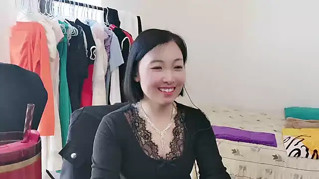 Rachel-6600 online show from November 12, 2025, 3:51 am