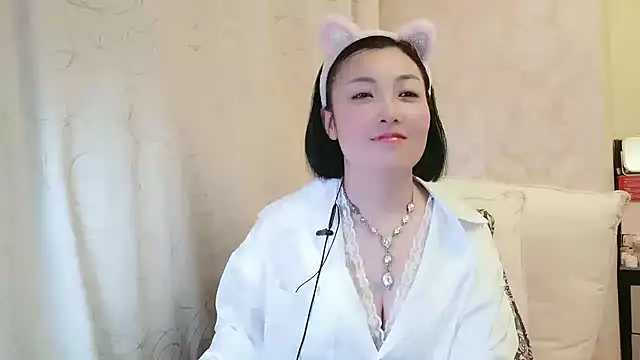 Snapshot of Rachel-6600 chatting on February 11, 2026, 4:01 pm Rachel-6600 online show from February 11, 2026, 4:01 pm