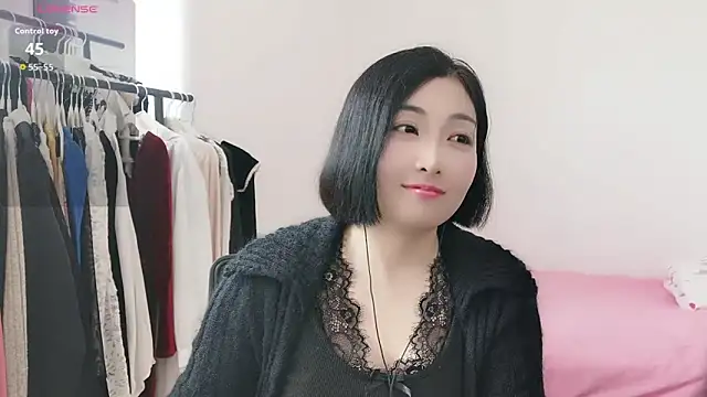 Snapshot of Rachel-6600 chatting on April 13, 2026, 3:01 am Rachel-6600 online show from April 13, 2026, 3:01 am