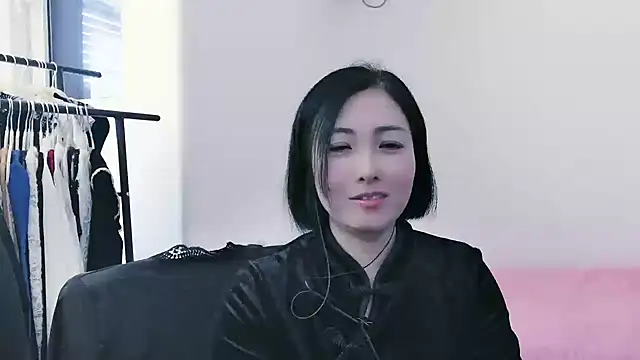 Rachel-6600 online show from April 22, 2026, 4:48 am