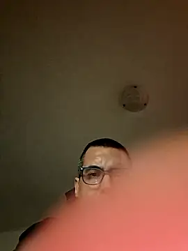 Snapshot of marco199077 chatting on February 27, 2026, 9:26 pm marco199077 online show from February 27, 2026, 9:26 pm