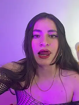 Snapshot of HADARA__ chatting on March 11, 2025, 6:00 am HADARA online show from March 11, 2025, 6:00 am