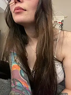 Te para 2 online show from March 12, 2025, 4:08 am