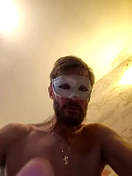 AntonyXsmile online show from December 17, 2025, 8:09 am