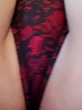 TiffiChantiT2 online show from March 18, 2025, 9:20 am