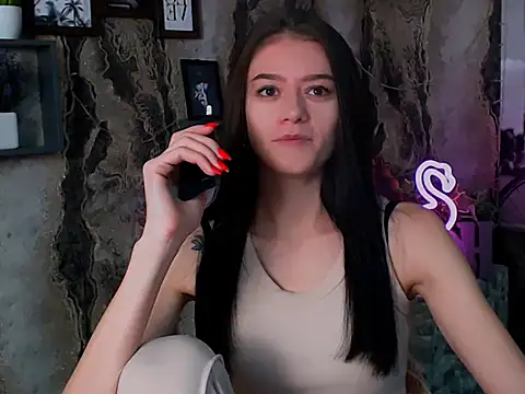 LanaTey online show from September 28, 2025, 10:09 am