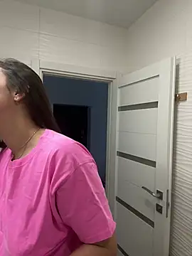 Snapshot of AngelinaMeov chatting on March 19, 2025, 10:55 am AngelinaMeov online show from March 19, 2025, 10:55 am