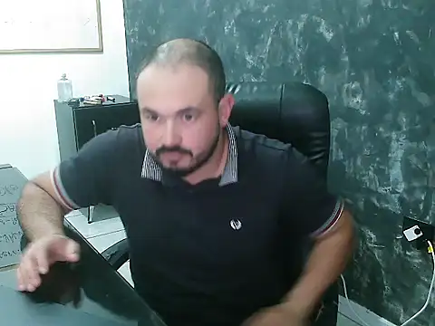 Gato0128 online show from June 7, 2026, 4:11 pm