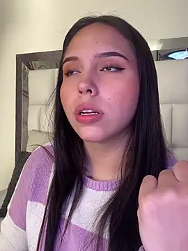 LunaCandy  online show from November 11, 2025, 1:22 pm