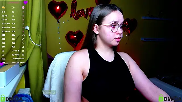 Lilysweet13 online show from February 13, 2026, 7:43 pm