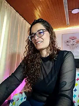 Rose Thompson1 online show from May 30, 2026, 1:30 pm