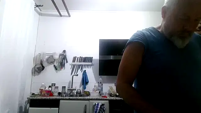 Berg Boy online show from March 30, 2026, 4:24 am